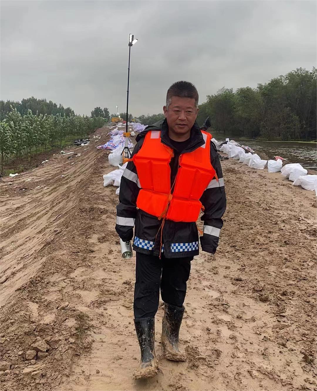 防汛一线 | 天津分公司参加茁头排干应急抢险 防汛一线 | 天津分公司参加茁头排干应急抢险